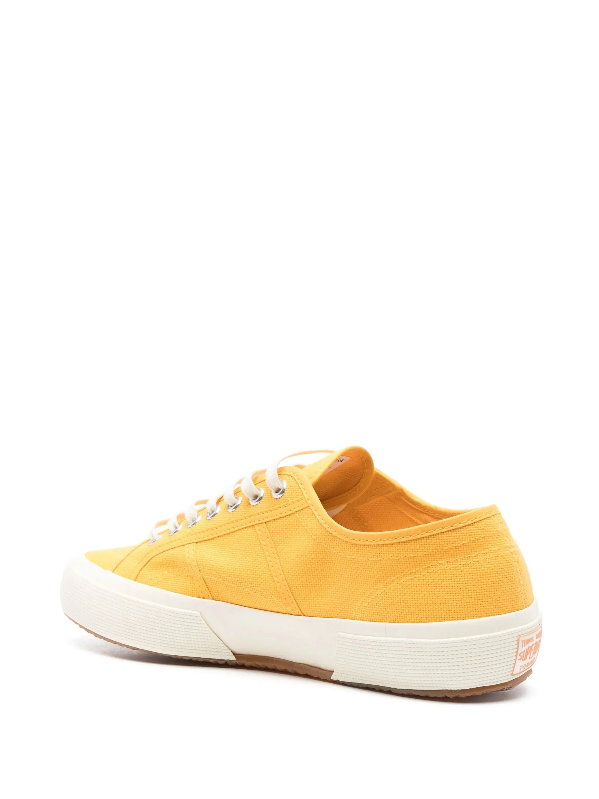 2750 Sneakers