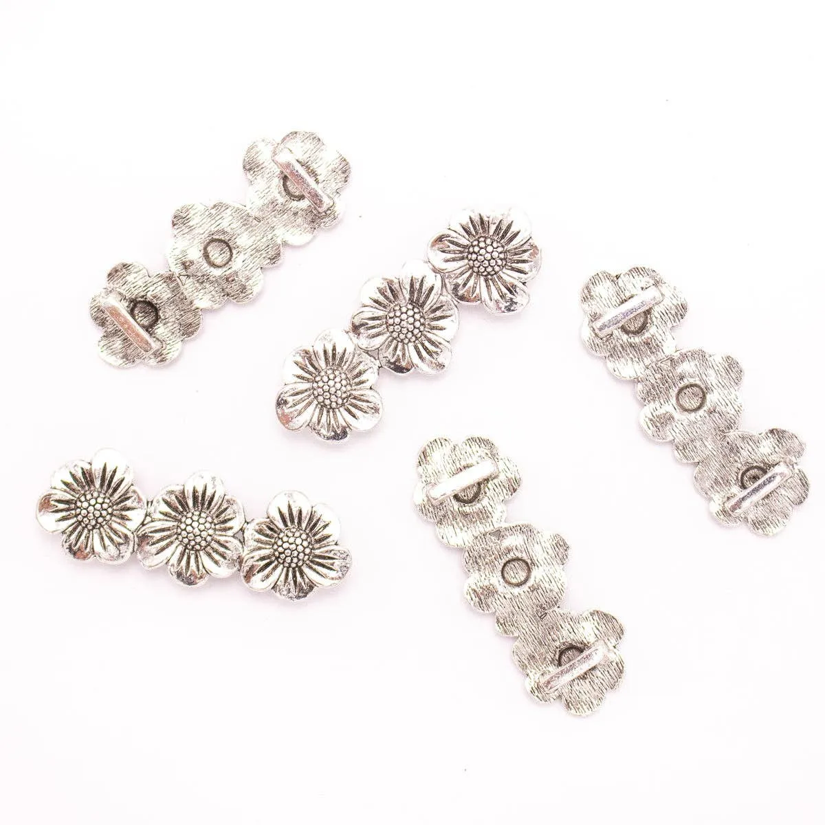 5Pcs For 10mm flat leather,AntiqueThree flower bracelet accessories jewelry supplies jewelry finding D-1-10-239