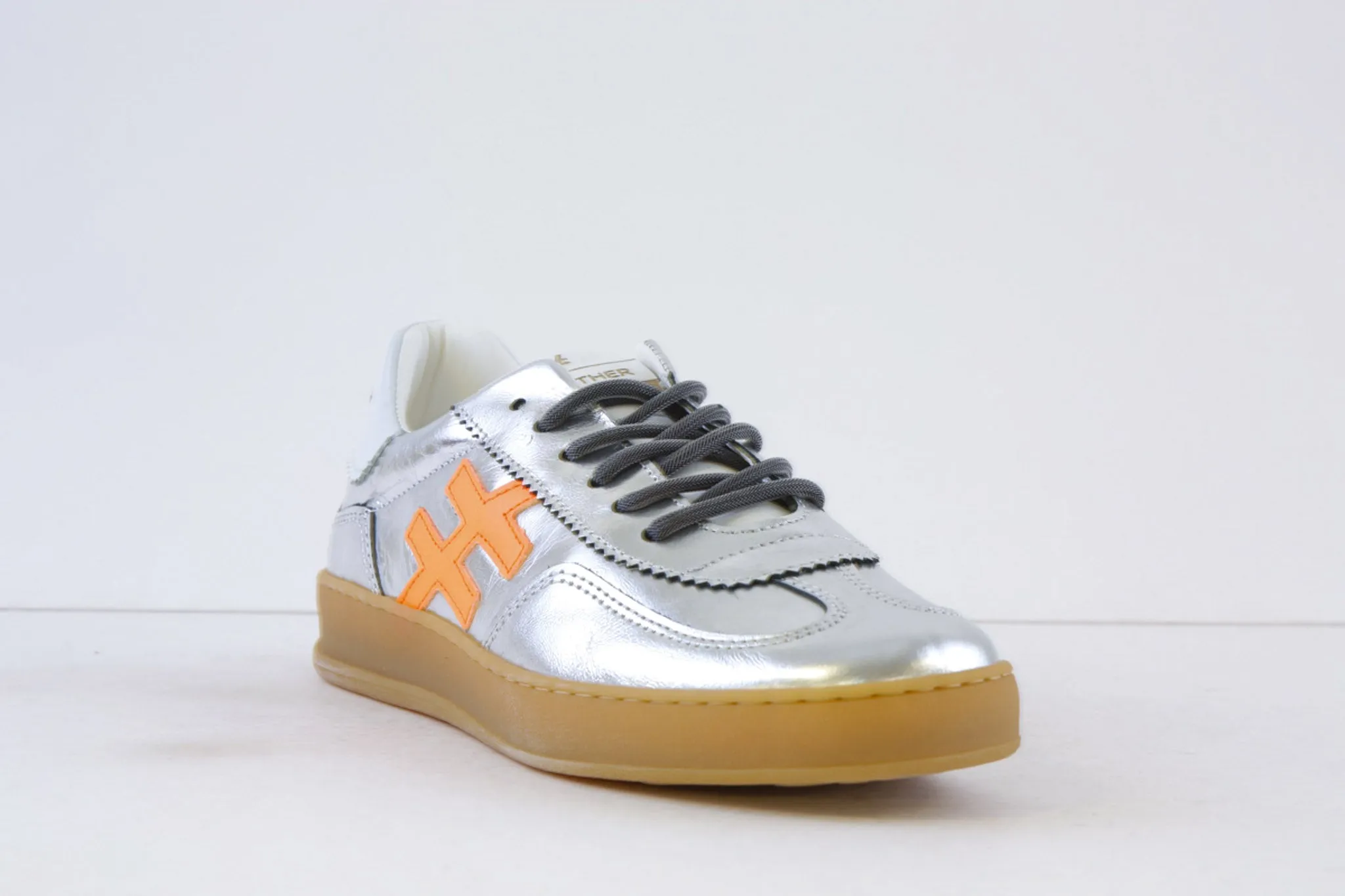 ANOTHER TREND - A032.M3.41 LACED FASHION TRAINER - SILVER LEATHER