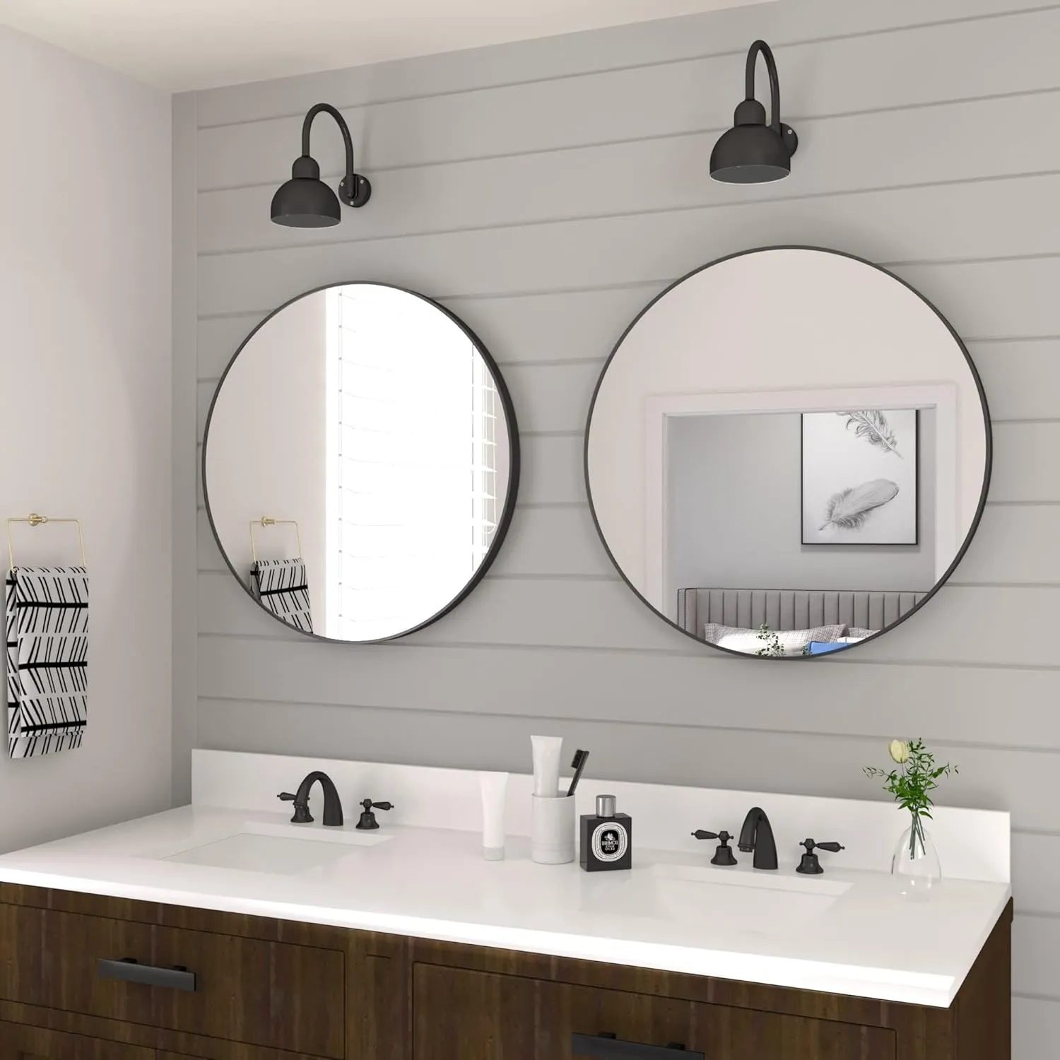 B&C 30" Round Mirror with 1.57" Matte Black Aluminum Frame, Stylish Circle Mirror for Vanity & Bathroom