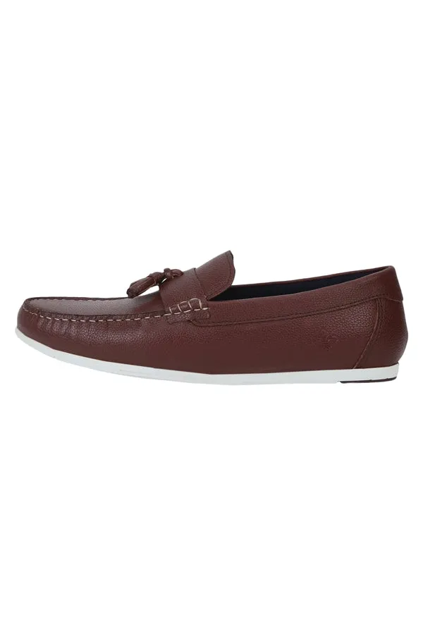 Bond Street by Red Tape Men Brown Loafers