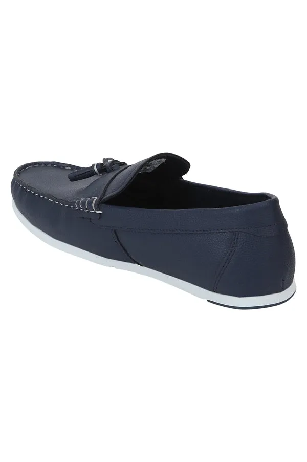 Bond Street by Red Tape Men Brown Loafers