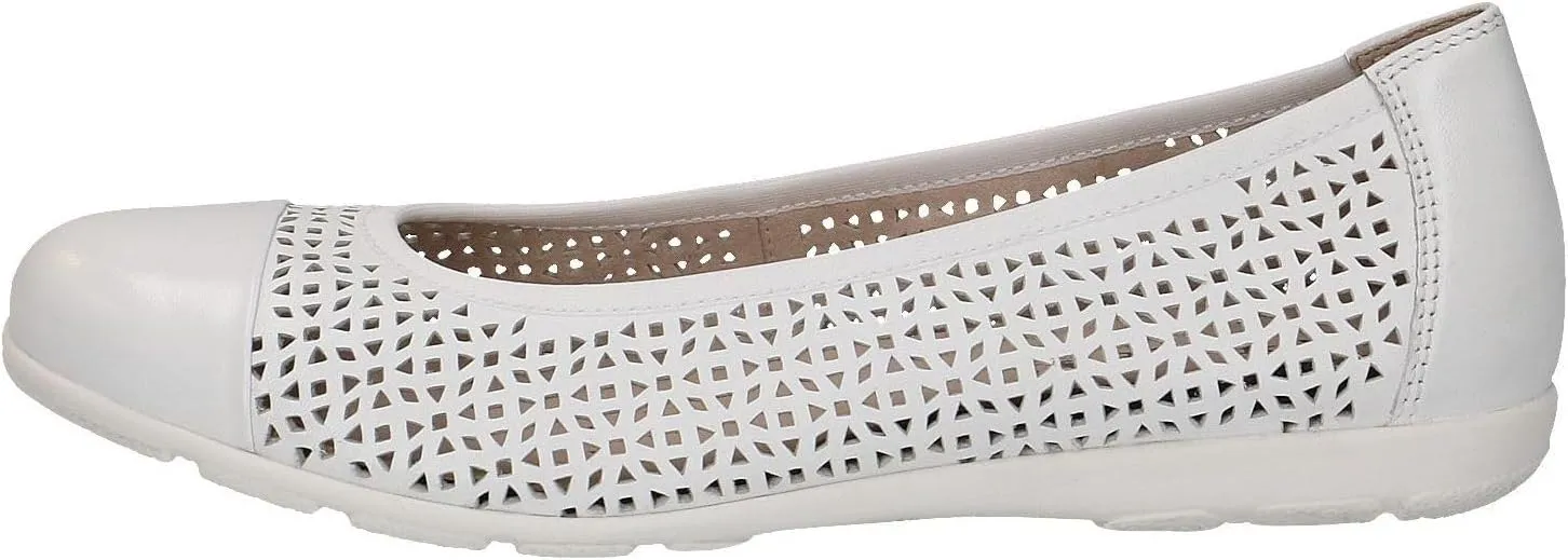 Caprice Women's Closed Ballet Flat