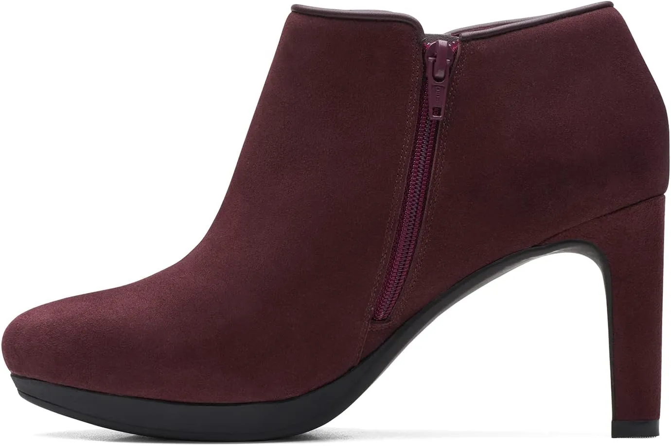 Clarks Women's Ambyr Gem Court Shoes