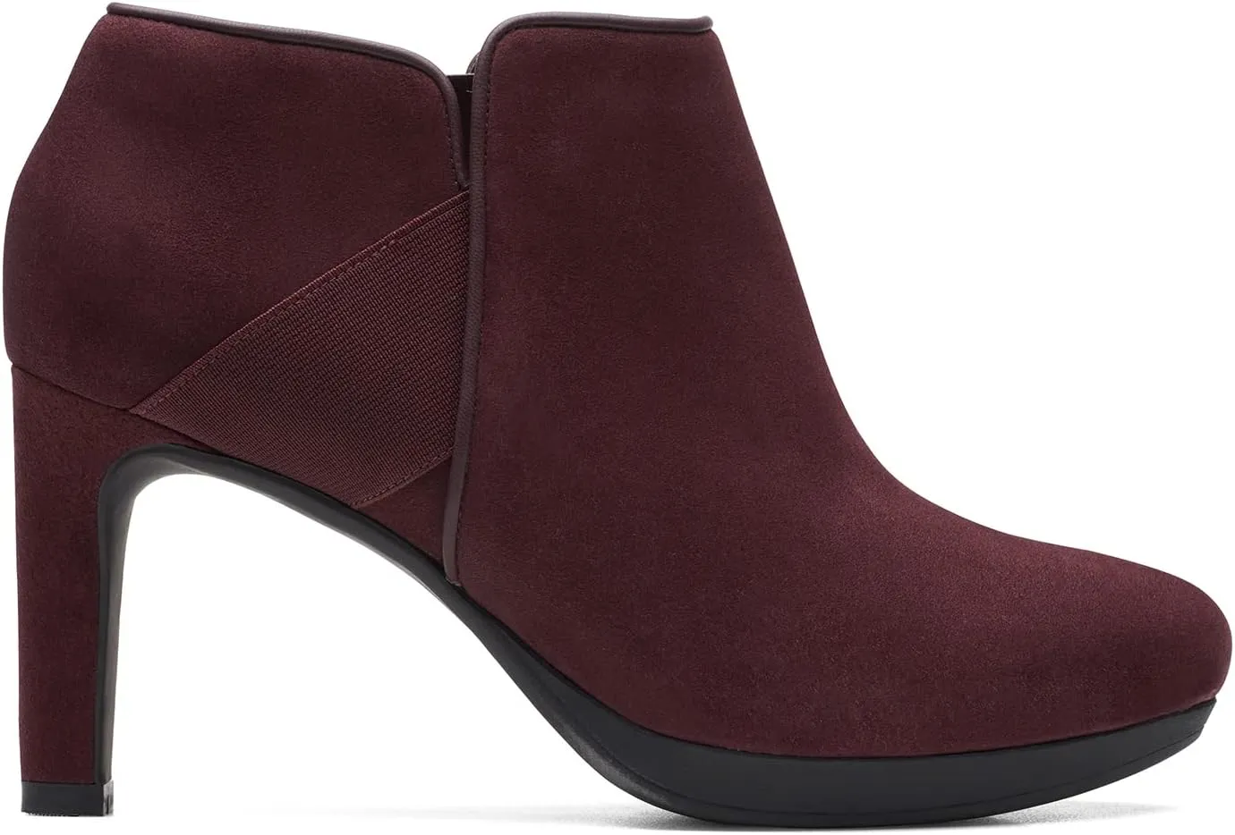 Clarks Women's Ambyr Gem Court Shoes