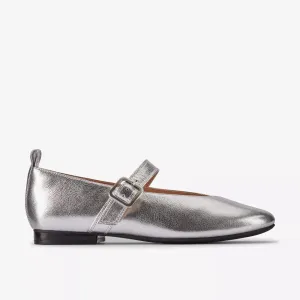 Clarks Women's Fawna Bar Silver 26181956