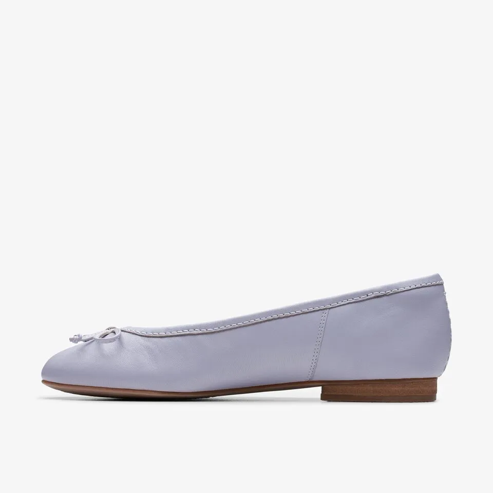 Clarks Women's Fawna Lily White | Lilac Leather