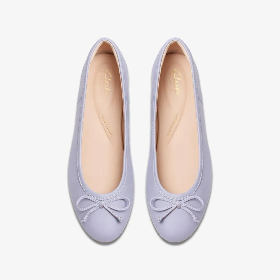 Clarks Women's Fawna Lily White | Lilac Leather