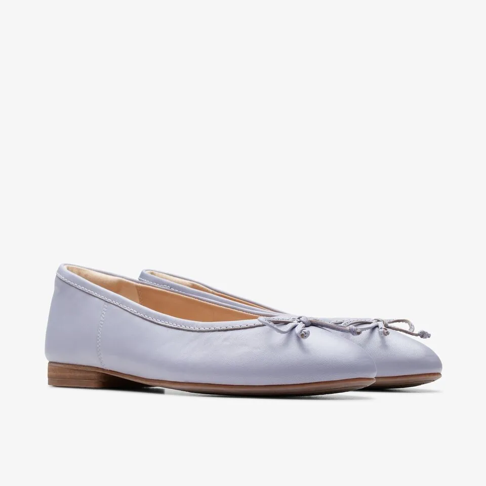 Clarks Women's Fawna Lily White | Lilac Leather