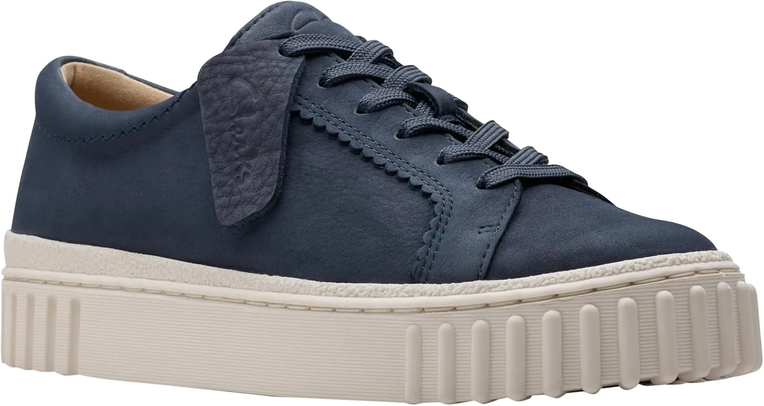 Clarks Women's Flat Sneaker