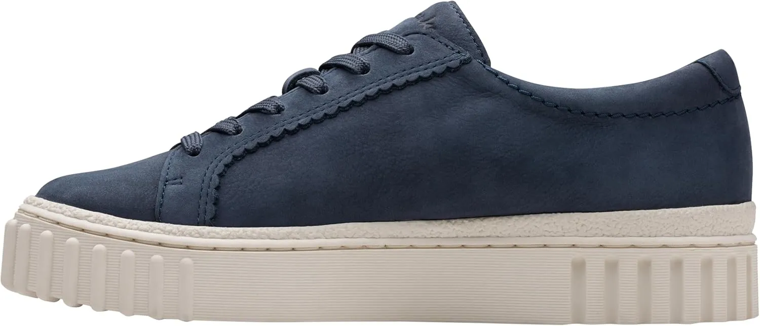 Clarks Women's Flat Sneaker