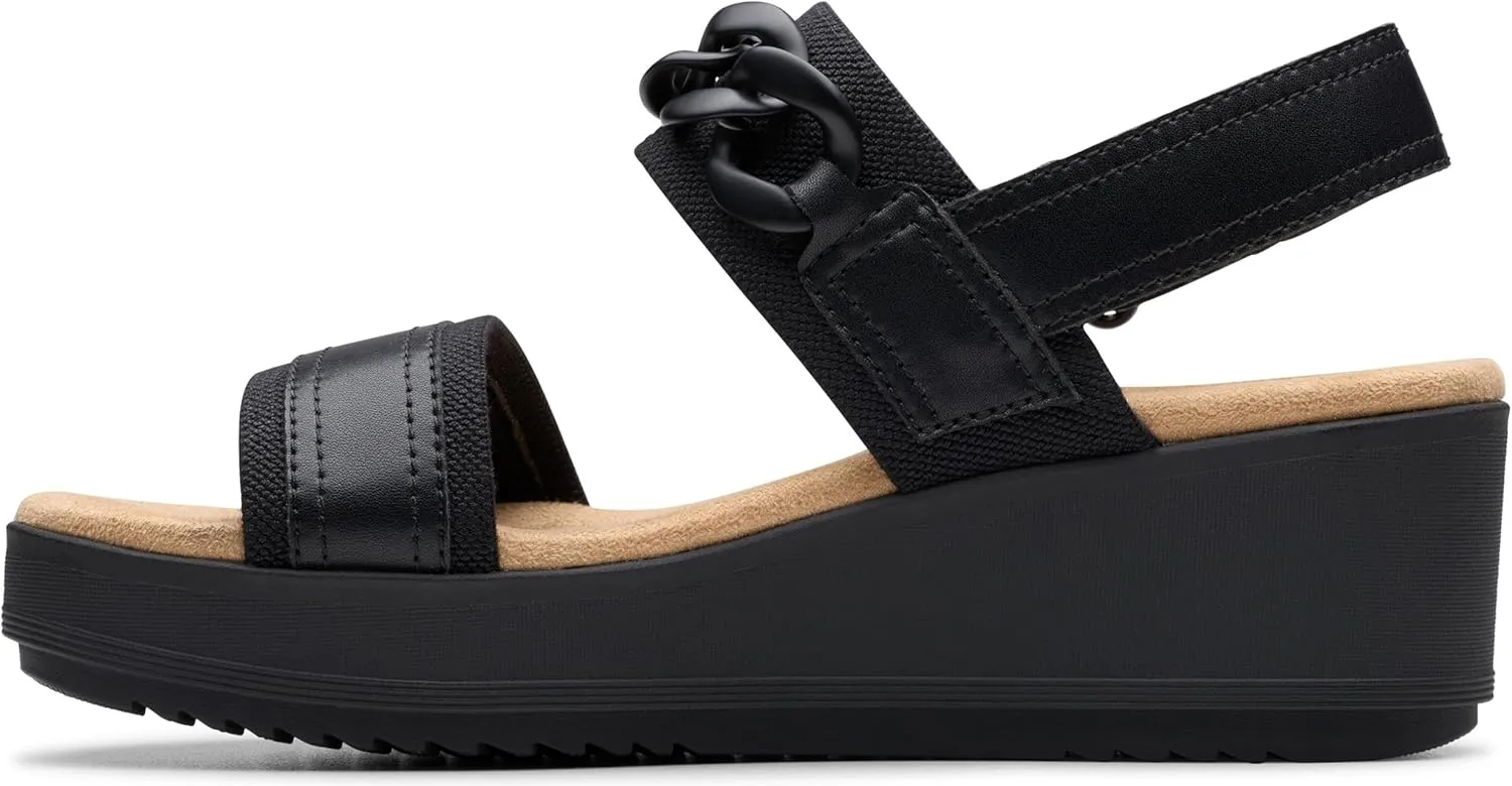 Clarks Women's Wrenly Eve Wedge Sandals