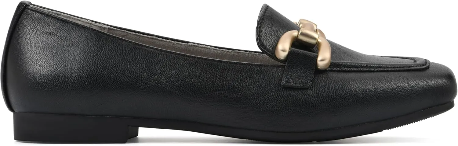 CLIFFS BY WHITE MOUNTAIN Women's Bestow Moc-Toe Loafer Flat