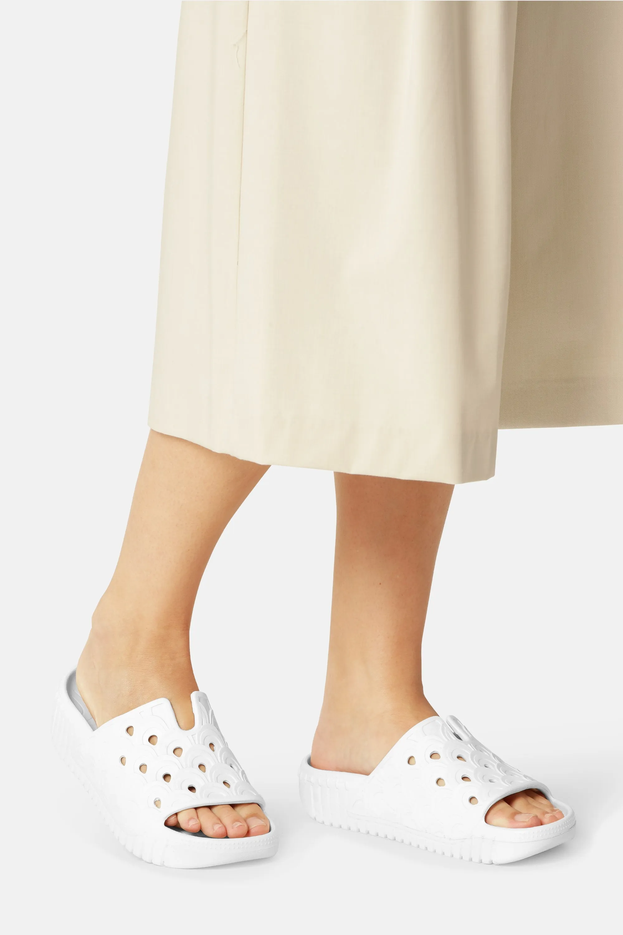 Clog Sandals - Milk Creme