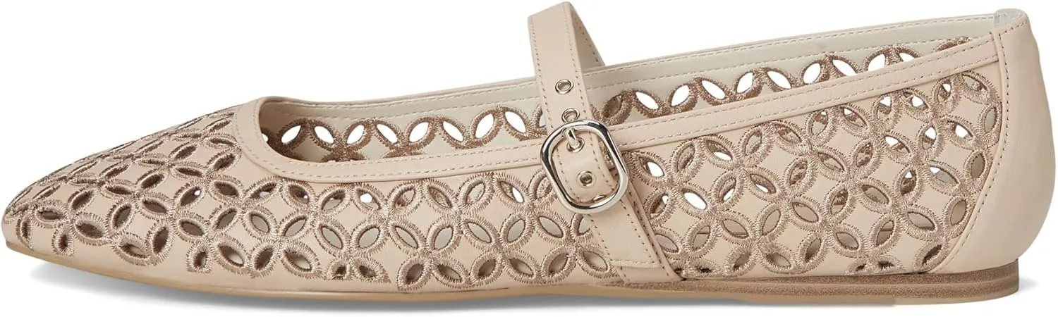 Dolce Vita Women's Rodni Eyelet Perf Ballet Flat