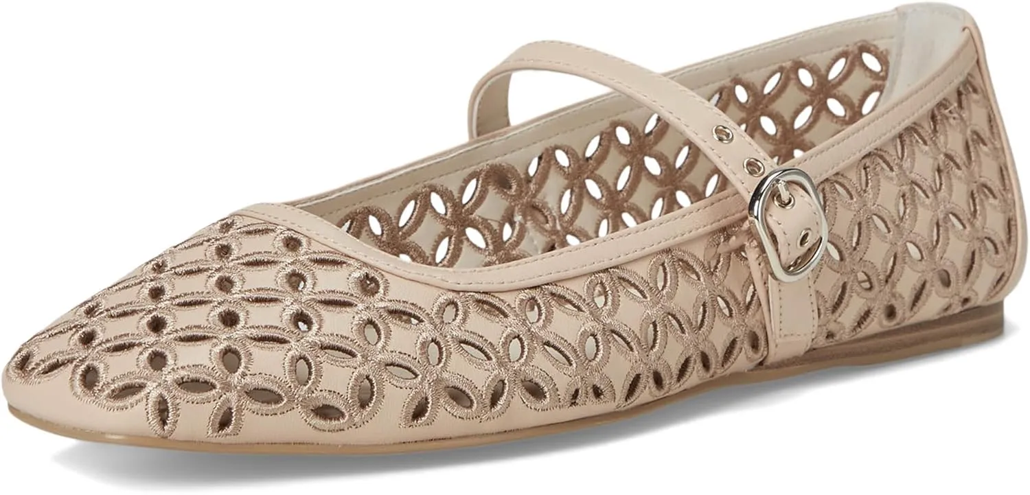 Dolce Vita Women's Rodni Eyelet Perf Ballet Flat