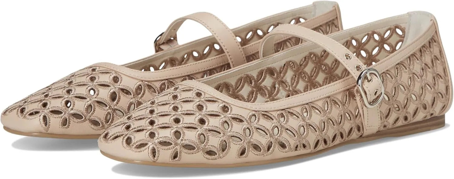 Dolce Vita Women's Rodni Eyelet Perf Ballet Flat
