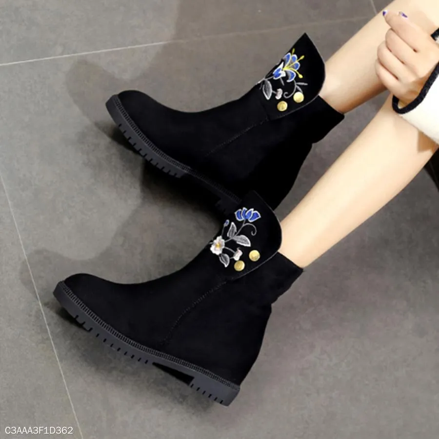 Embroidery Floral Plain  Flat  Velvet  Round Toe  Casual Date Flat Boots