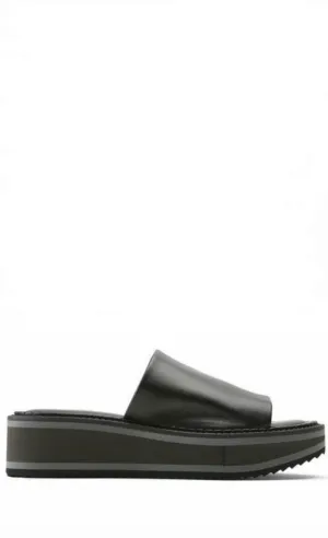 Fast 6 Black Leather Slide