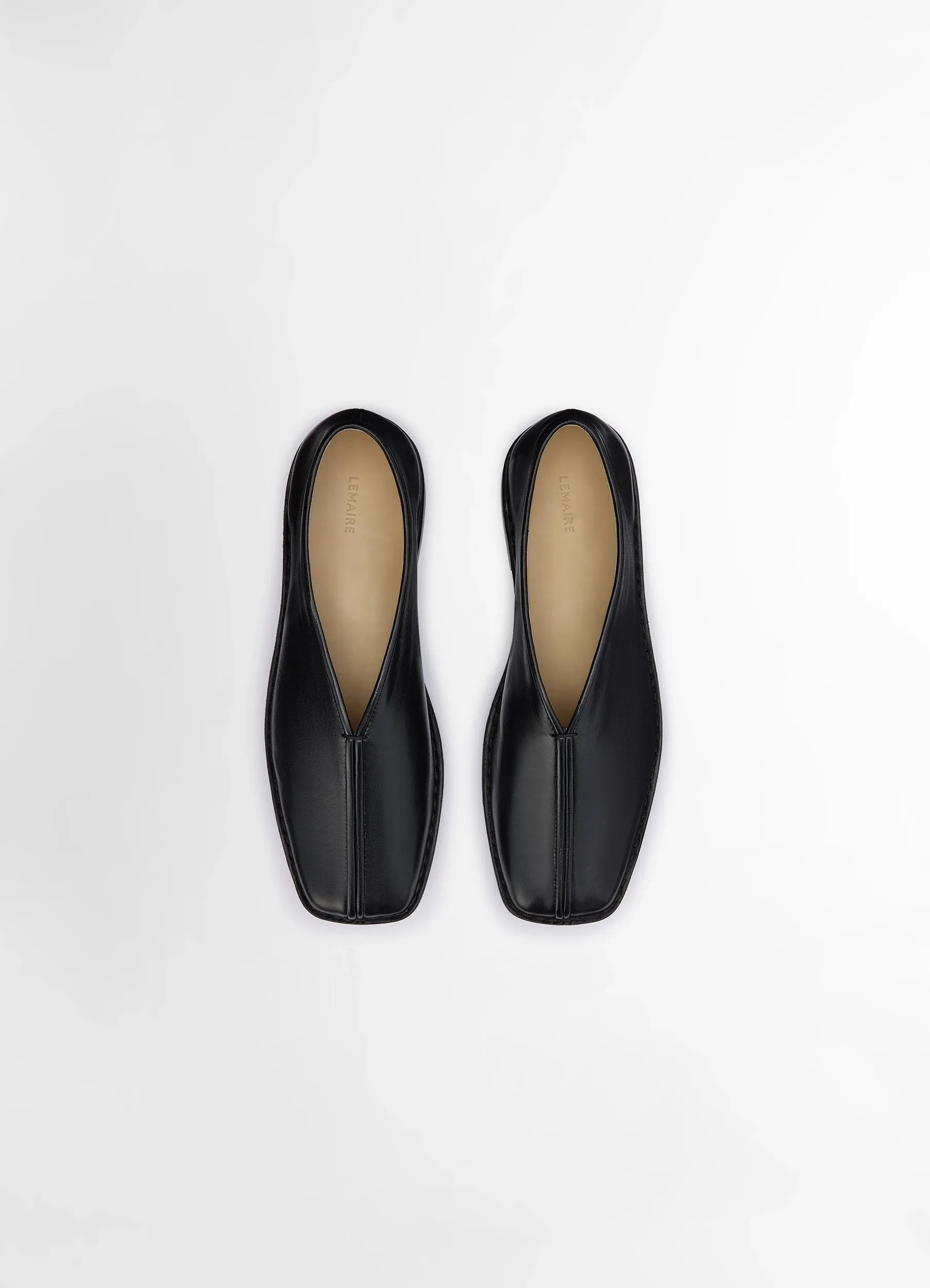 FLAT PIPED SLIPPERS
