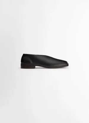 FLAT PIPED SLIPPERS