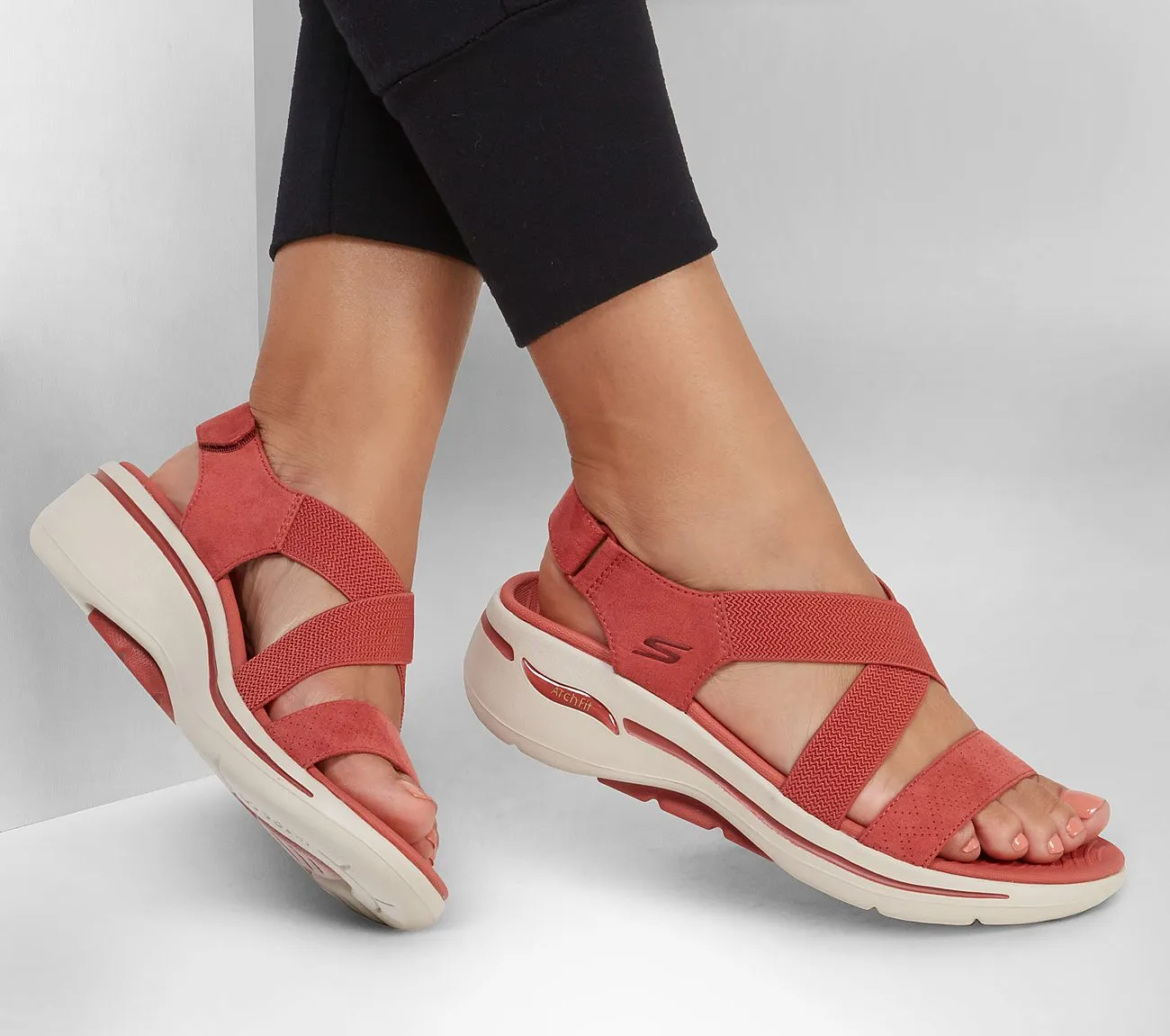 GO WALK Arch Fit - Treasured Sandal