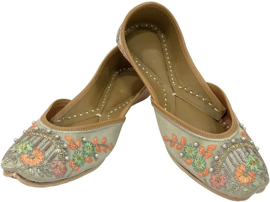 Gold Punjabi Jutti for Ladies Jutti Shoes Punjabi Shoes Handmade Shoes Ethnic Mojari Traditional