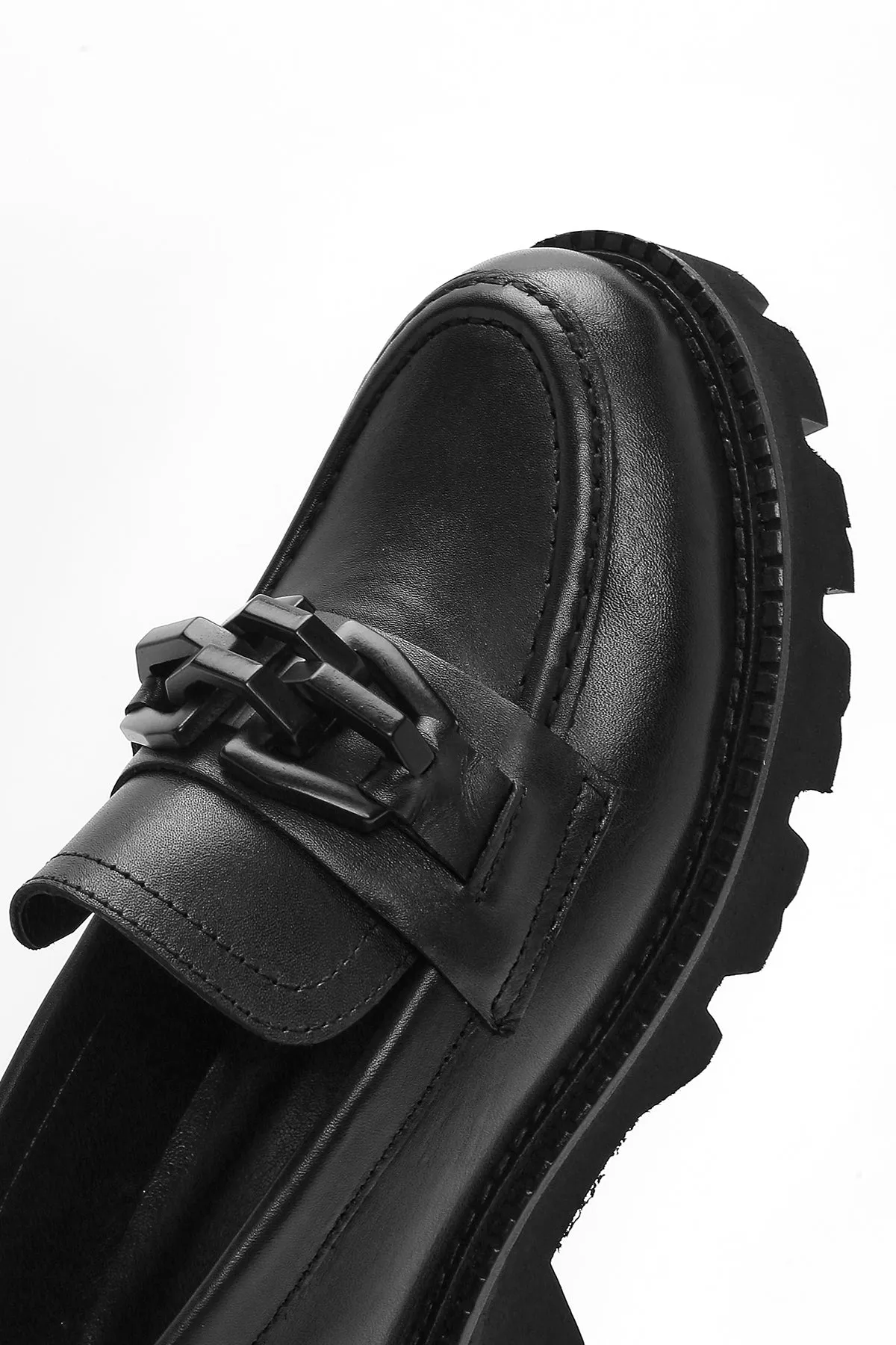 Kadın Siyah Kalın Tabanlı Deri Maskülen Loafer