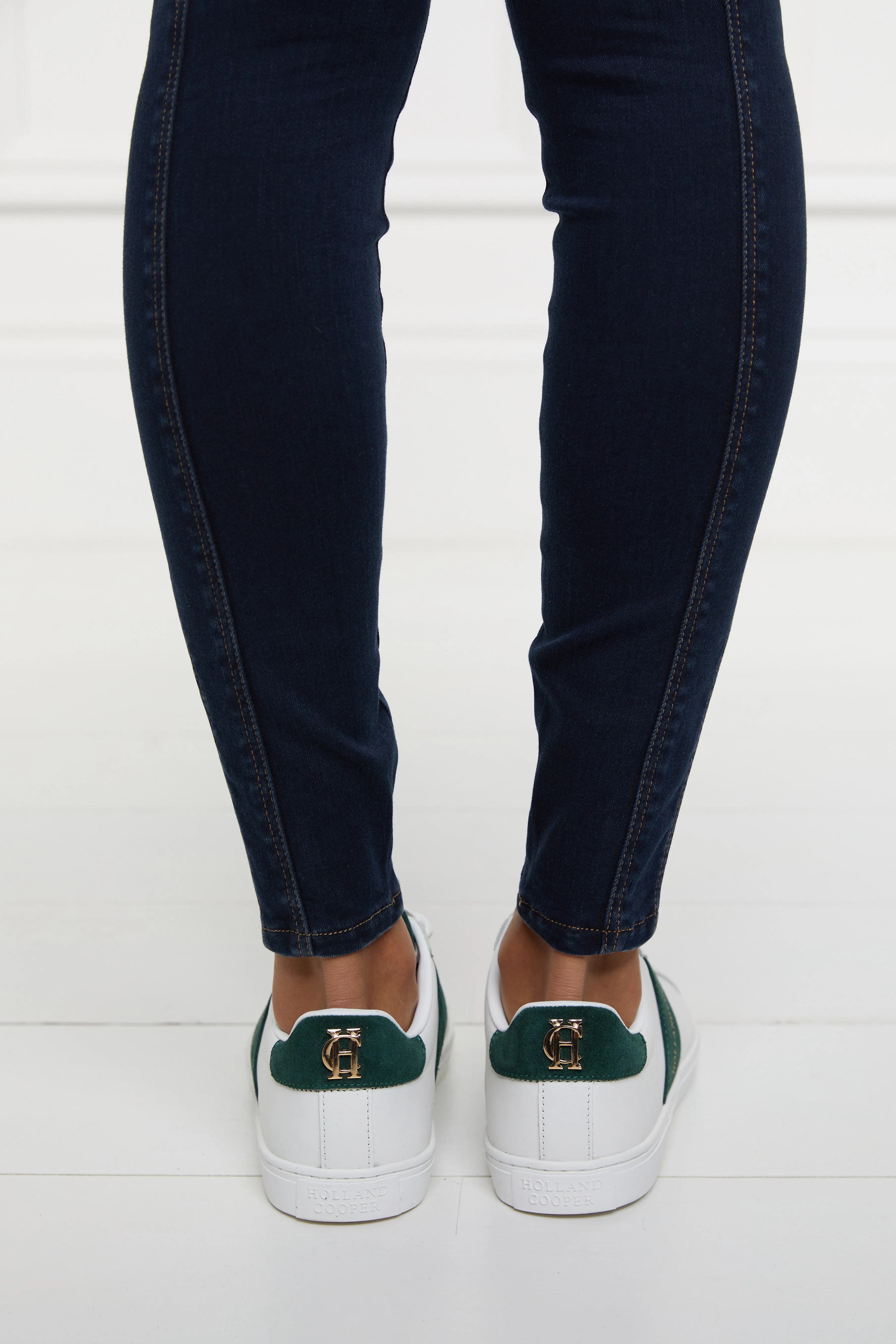 Knightsbridge Court Trainer