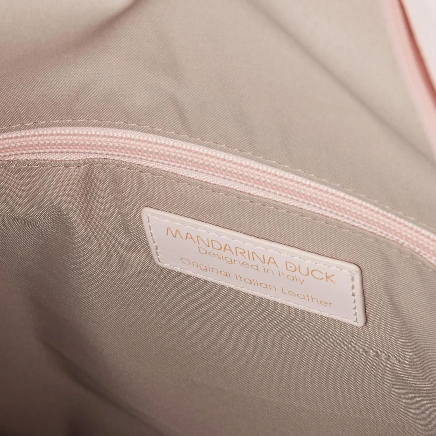 Mandarina Duck Women's Mellow Leather Bag