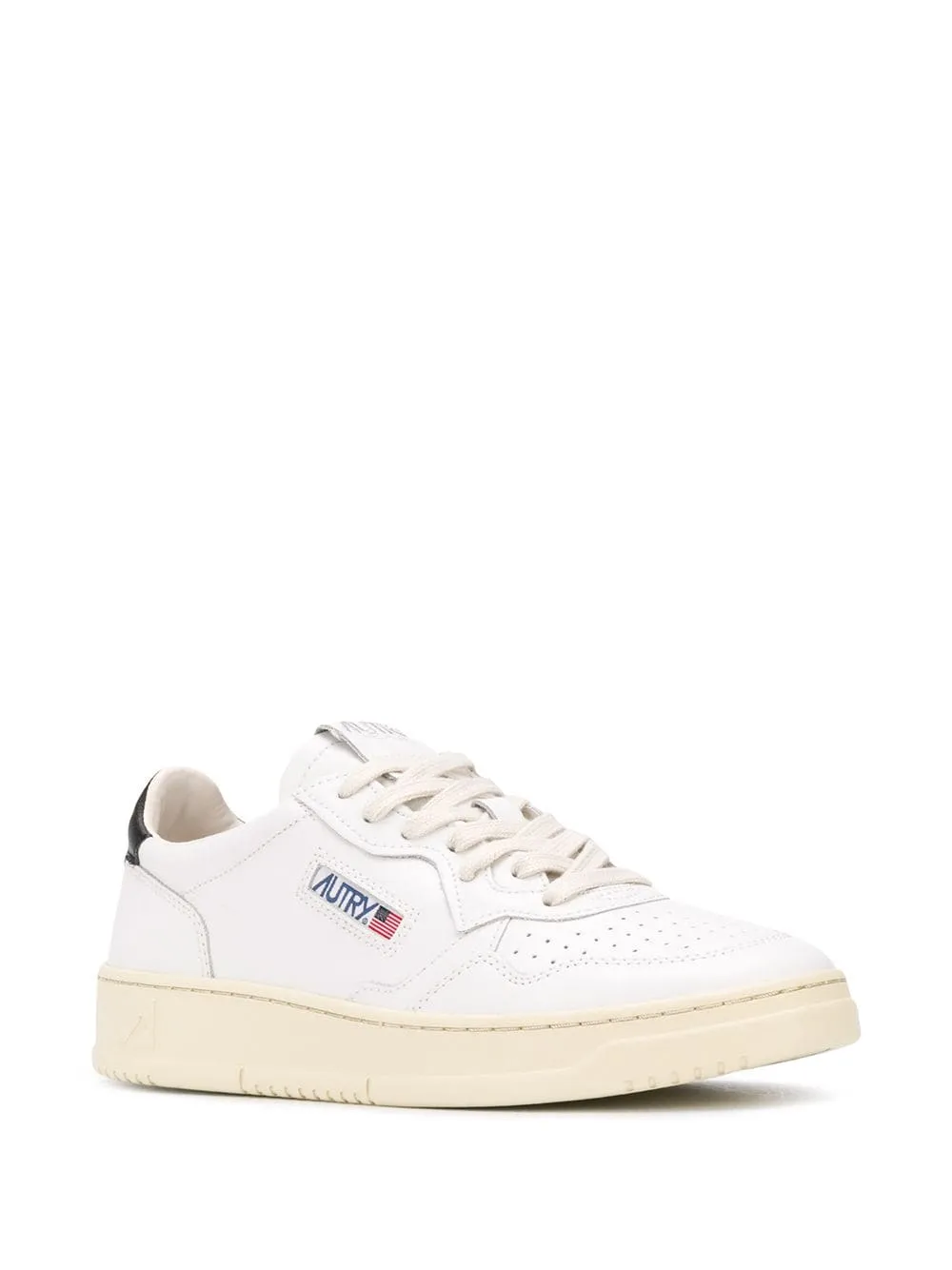 Medalist low leather sneakers
