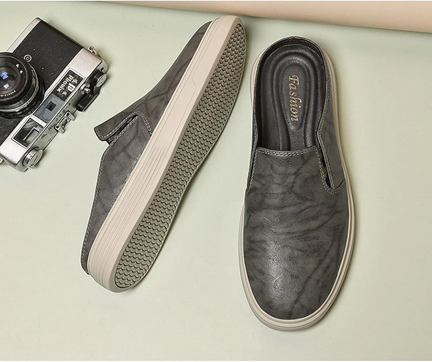 Men Cowhide Slip On Flat mule Shoes Summer Closed Round Toe Fashion Retro Backless Dress Loafers Shoes Comfortable Anti Slip Lightweight Moccasin Half Slides