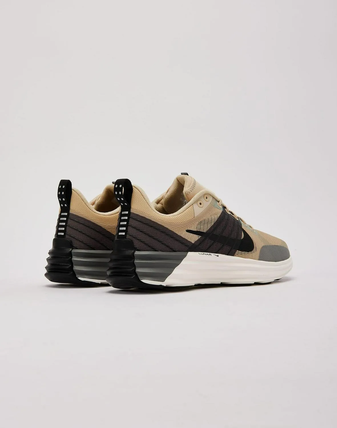Nike Lunar Roam Beige Black Gray White DV2440-201 Shoe Sneaker Trainer