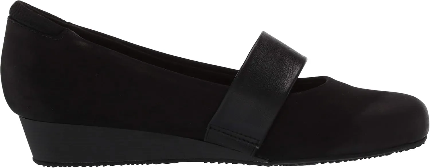 SoftWalk Women's Winona Mary Jane Flat