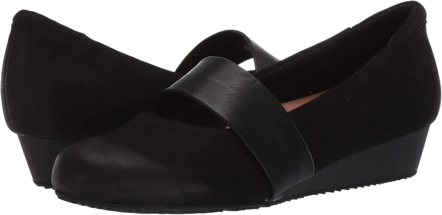 SoftWalk Women's Winona Mary Jane Flat