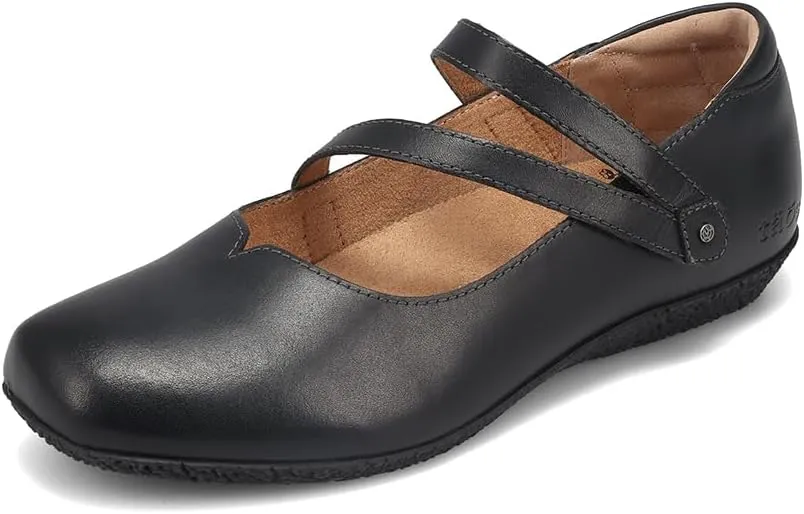 Taos Footwear Women's Banter Flat