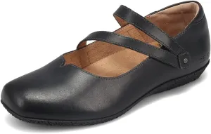 Taos Footwear Women's Banter Flat