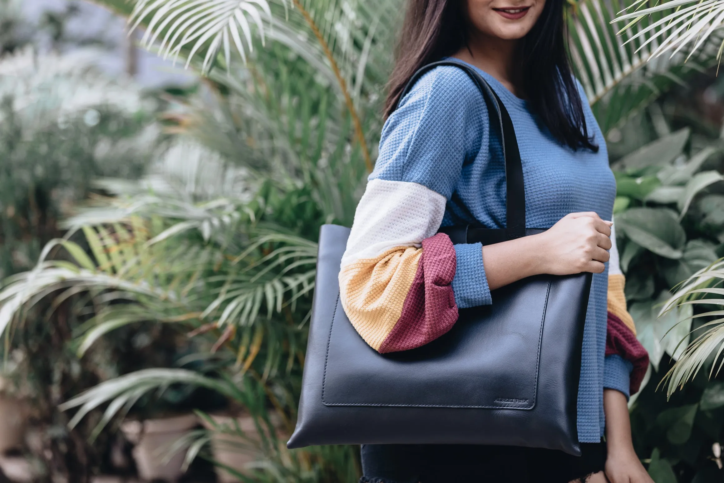 The Flat Tote
