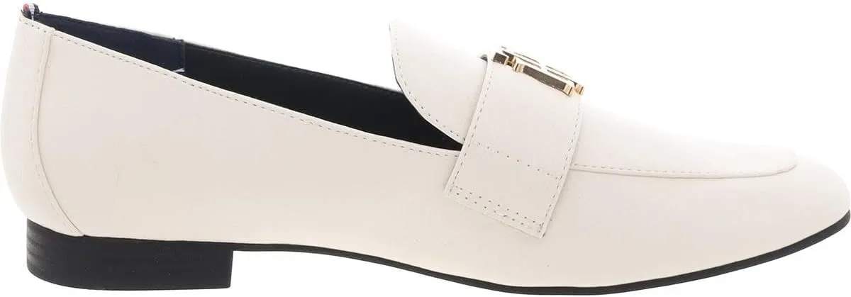 Tommy Hilfiger Women's Cyndia Loafer