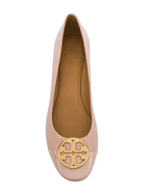 Tory Burch 48355 Chelsea Cap-toe Leather Goan Sand Size 6