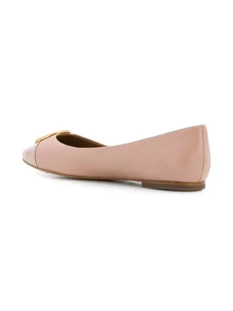 Tory Burch 48355 Chelsea Cap-toe Leather Goan Sand Size 6