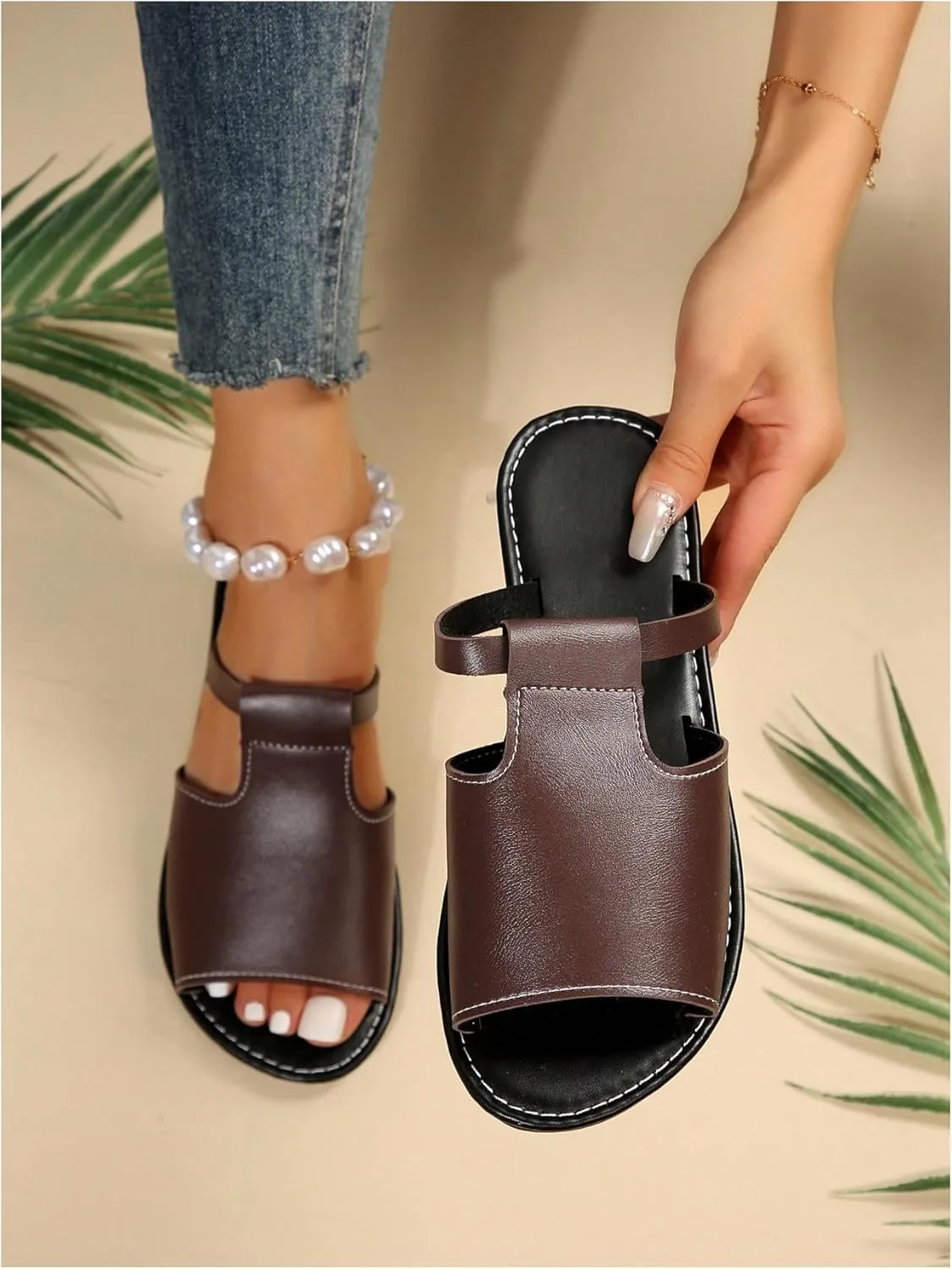 Verdusa Women's Cut Out Slide Sandals Open Toe Summer Flat Sandals Outdoor Shoes