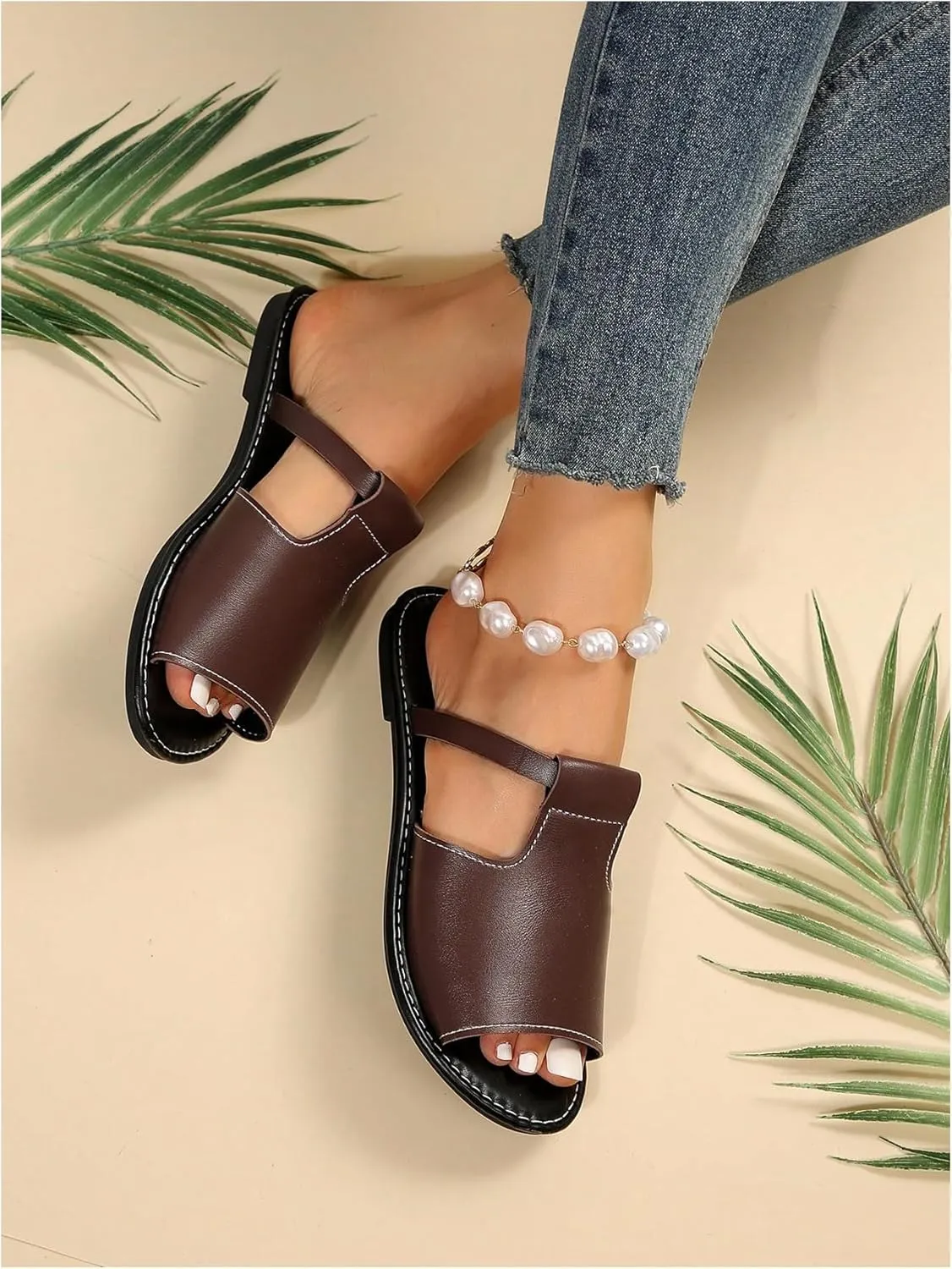 Verdusa Women's Cut Out Slide Sandals Open Toe Summer Flat Sandals Outdoor Shoes