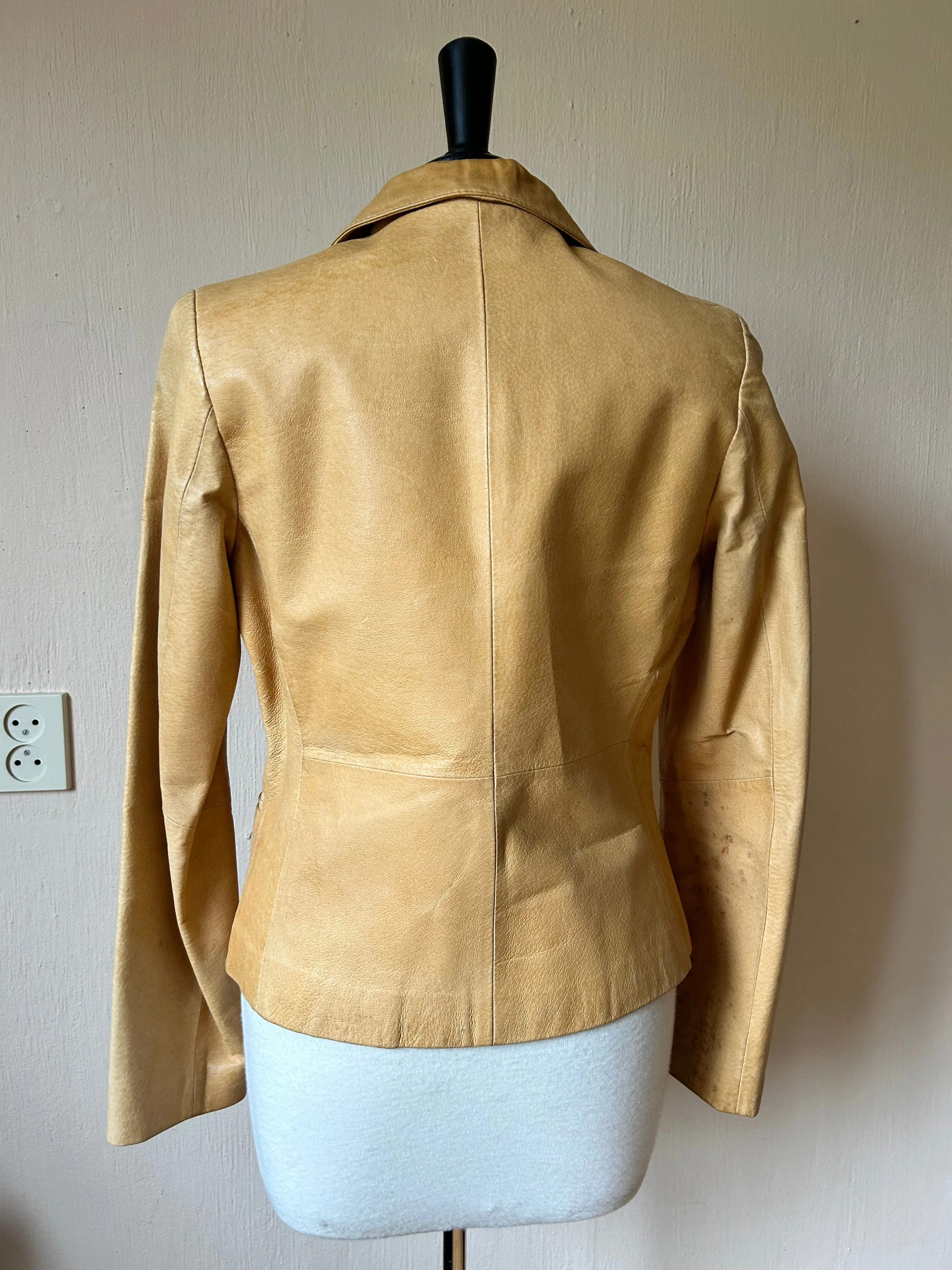 Vintage leather blazer (M)