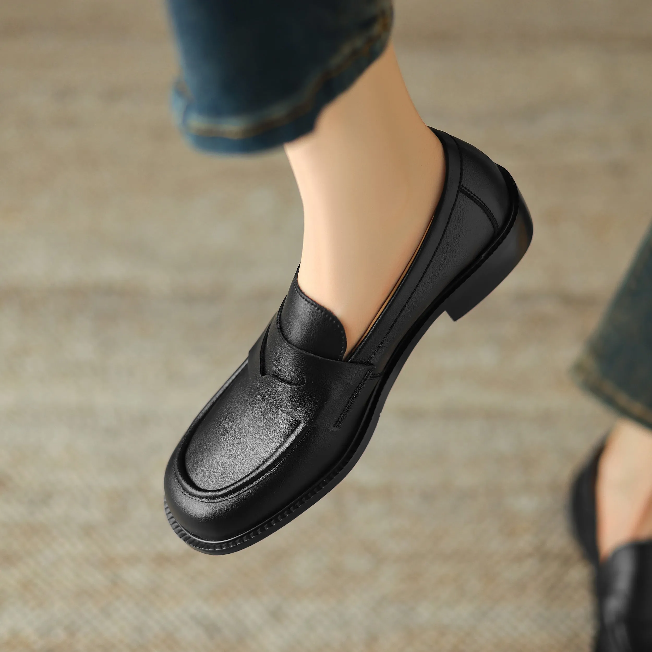Womens British Preppy Handmade Loafers Comfortable Leather Shoes