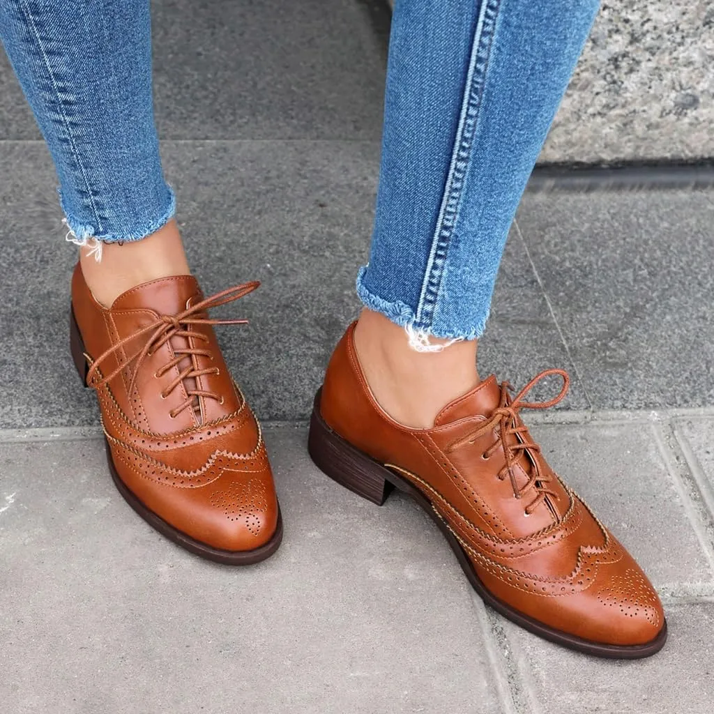 Women's Flat Saddle Oxford Shoes Round Toe Wingtip Perforated Lace Up Low Heel School Uniform Oxfords Brogues