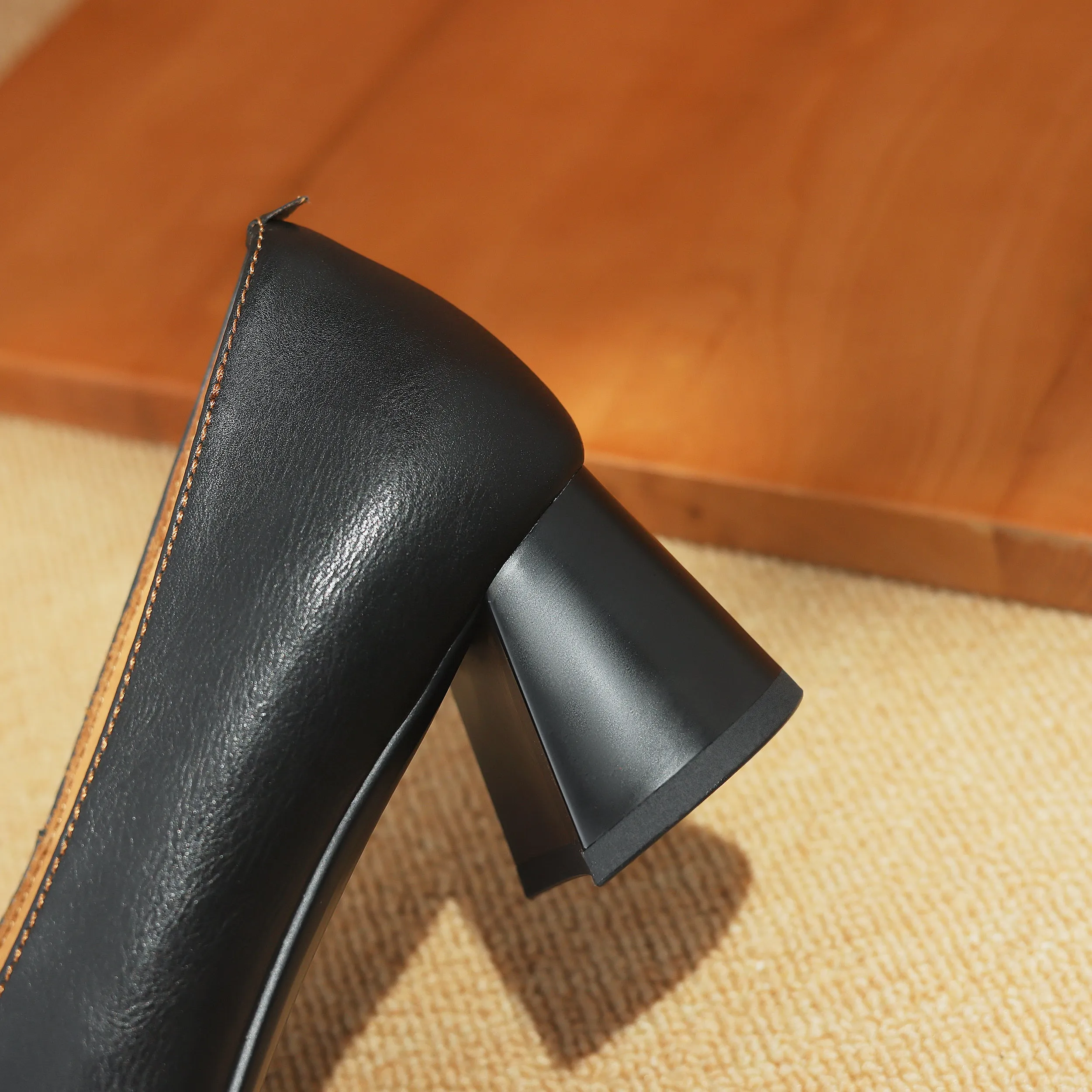 Women's Genuine Leather Handmade Business Slip-On Block Heeled Loafers Pump